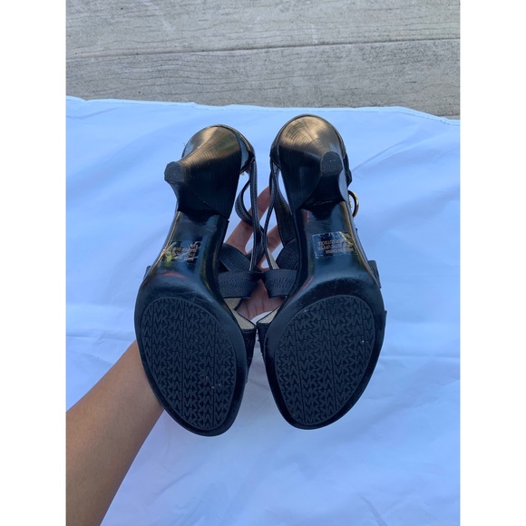 Black Zipper Heels Michael Kors - Picture 5 of 5